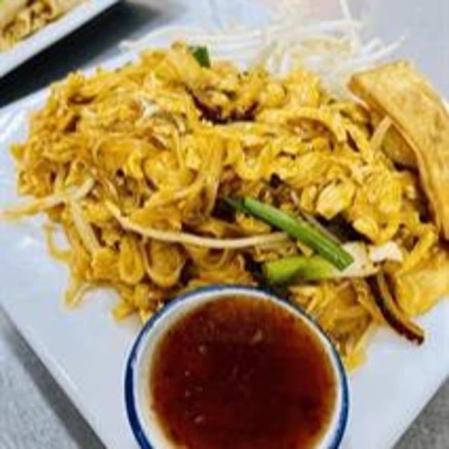 LH Pad Thai Noodle Special.